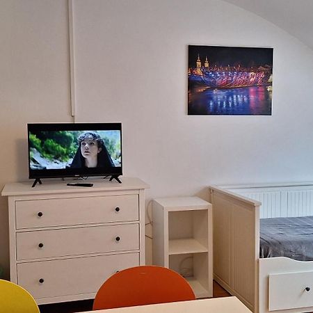 Flataid Apartment Obere Bahnstrasse - Grazer Messe Eksteriør bilde